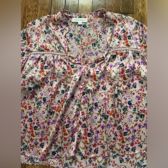 Lovestitch Prairie Floral Print Blouse - Picture 3 of 8